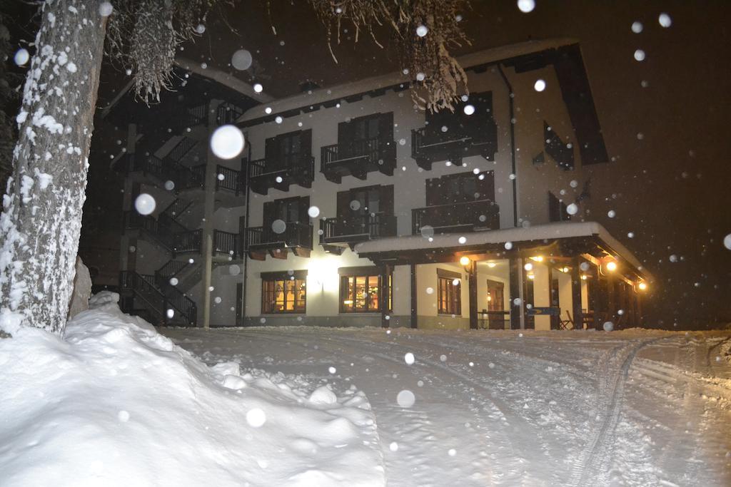 Park Hotel Gran Bosco Sauze D'Oulx Exterior foto